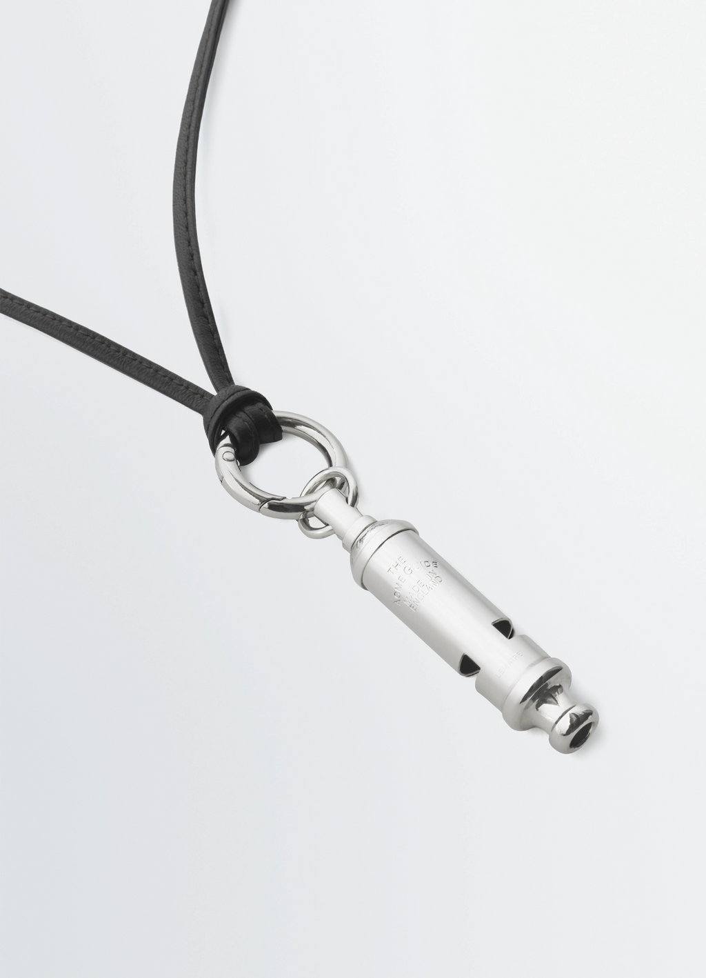 Acme 휘슬 목걸이