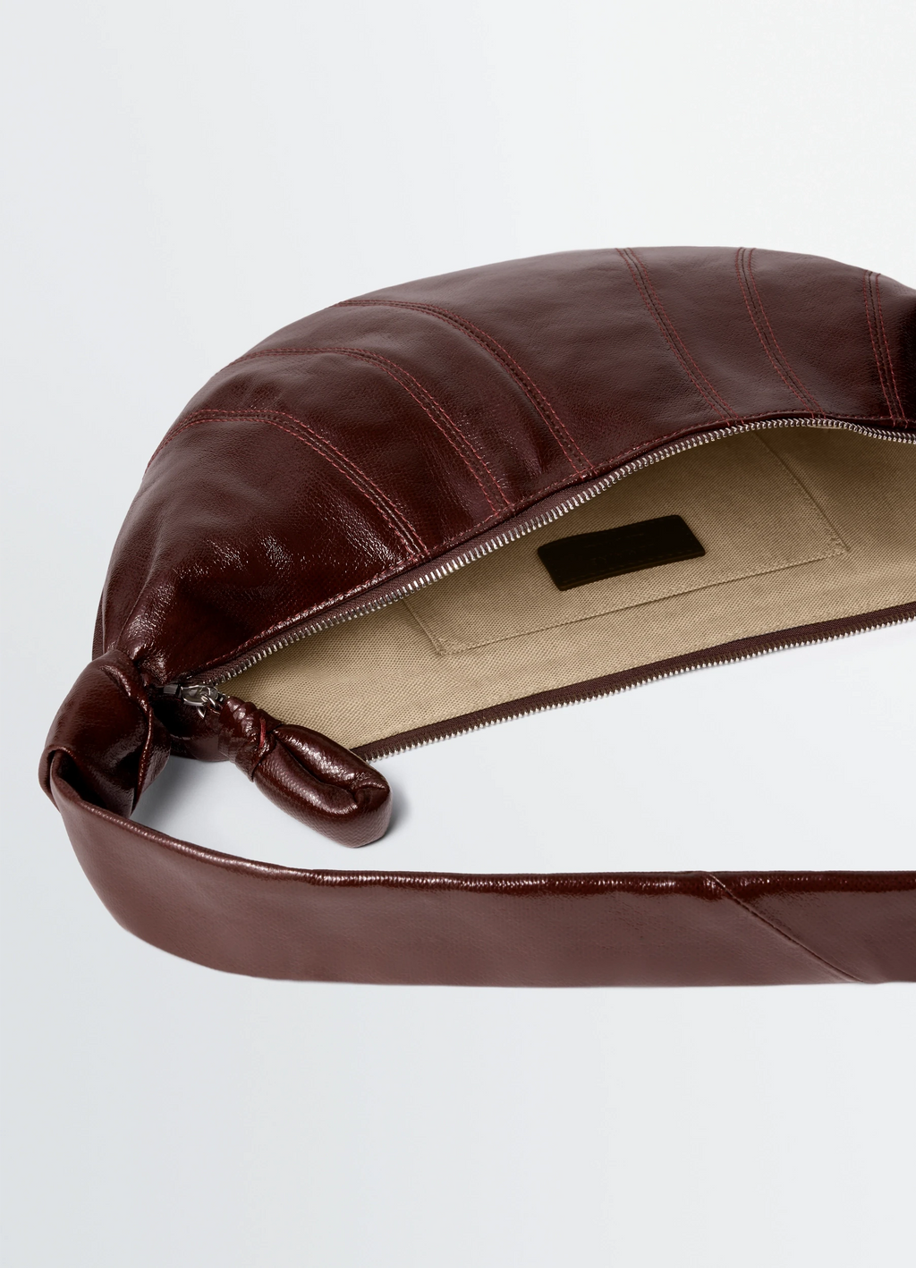 Medium croissant bag in coated cotton