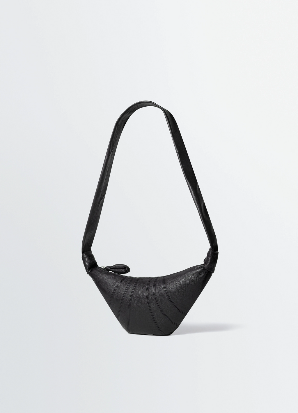 Small croissant bag in leather