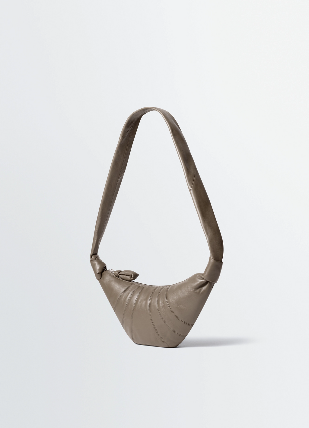 Small croissant bag in leather