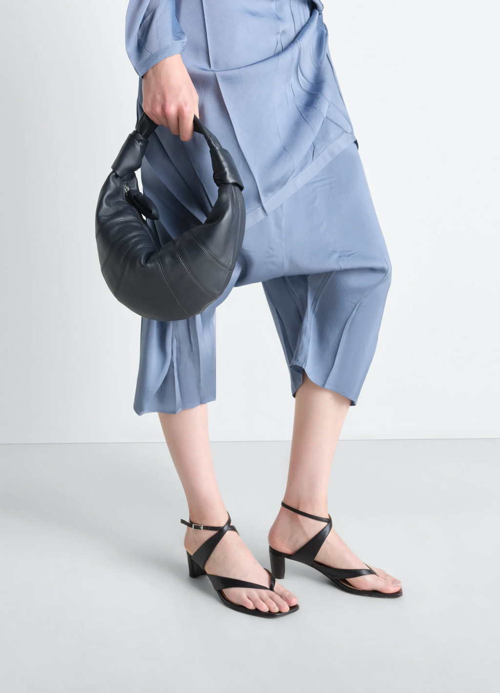 Mini fortune croissant bag en cuir