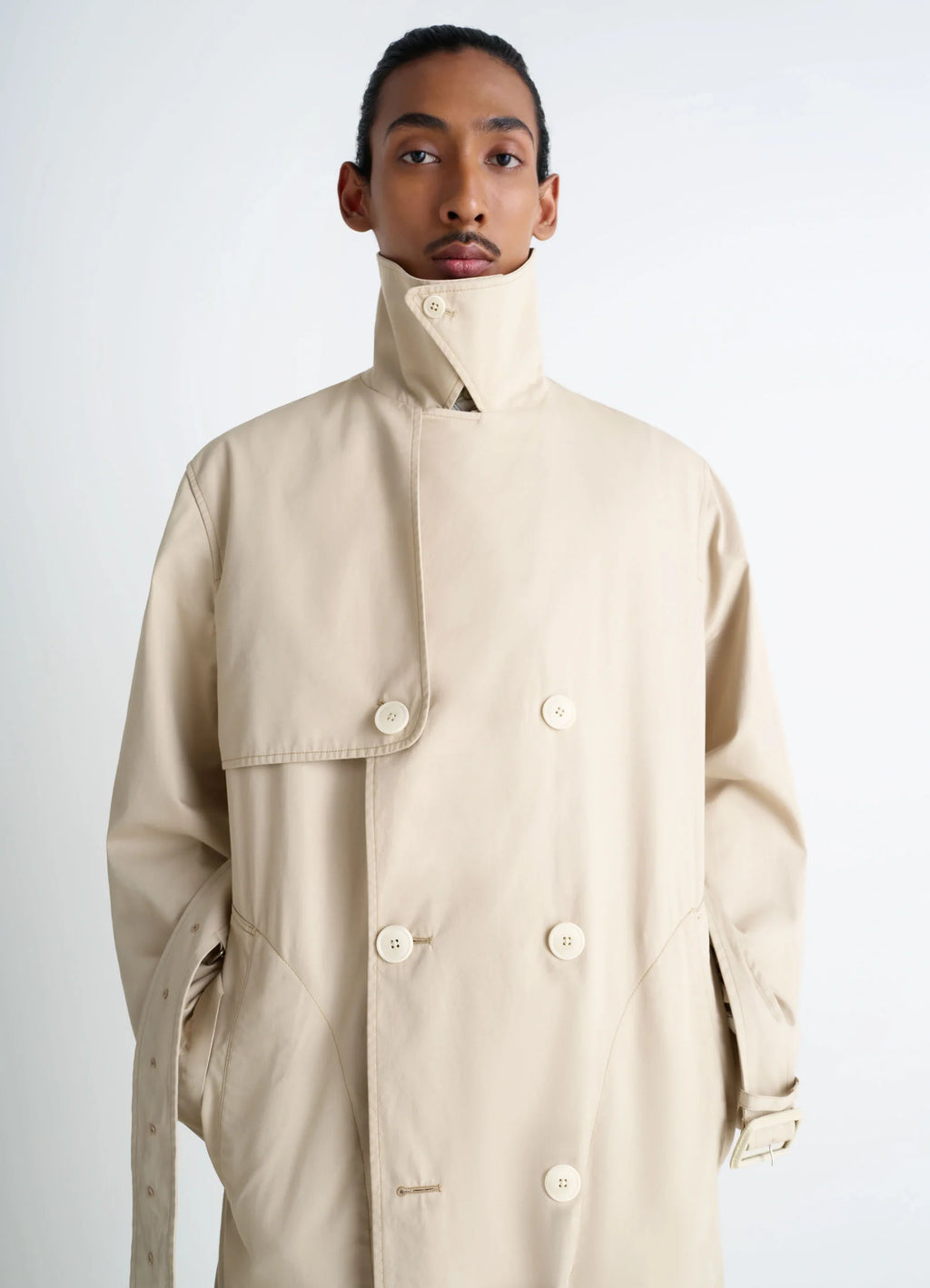 TRENCH COAT