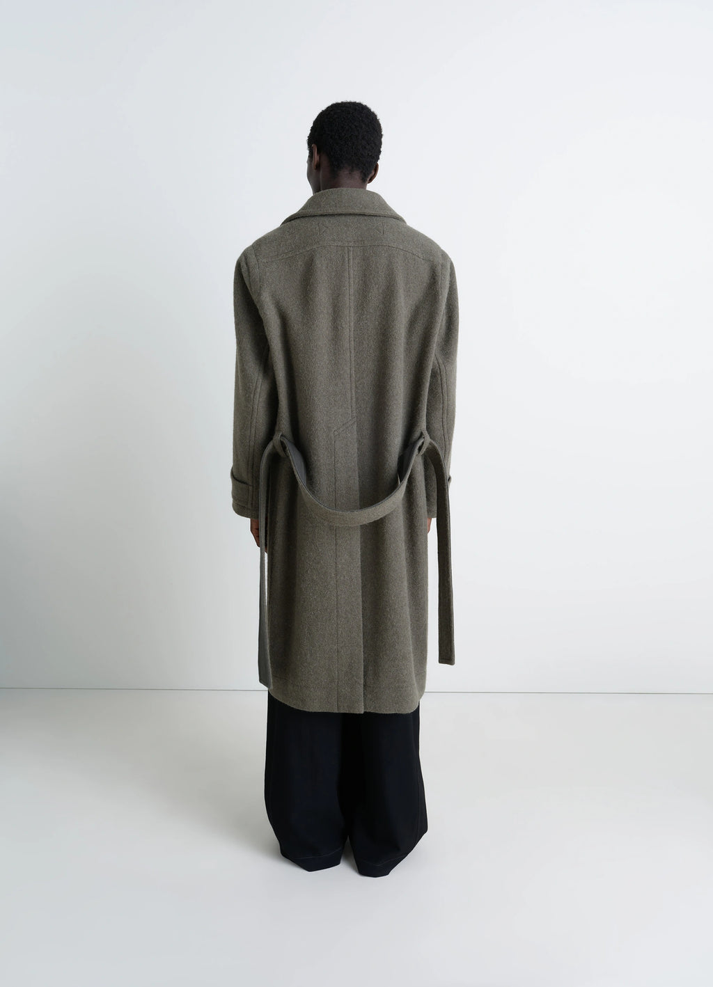 Lemaire soft coat in wool and alpaca blend, model shot, back view belted back detail