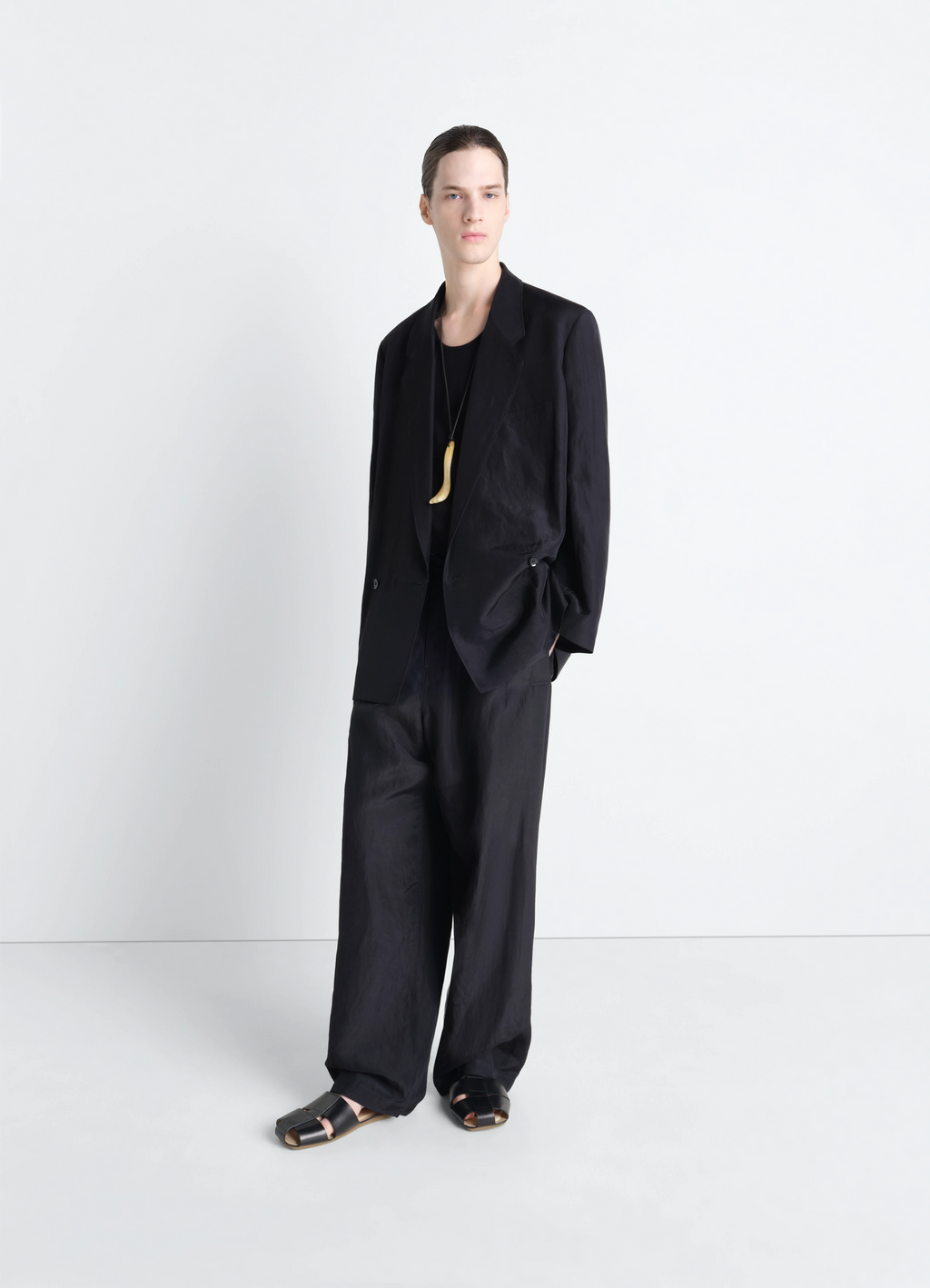 Soft tailoring double breasted coat in linen viscose