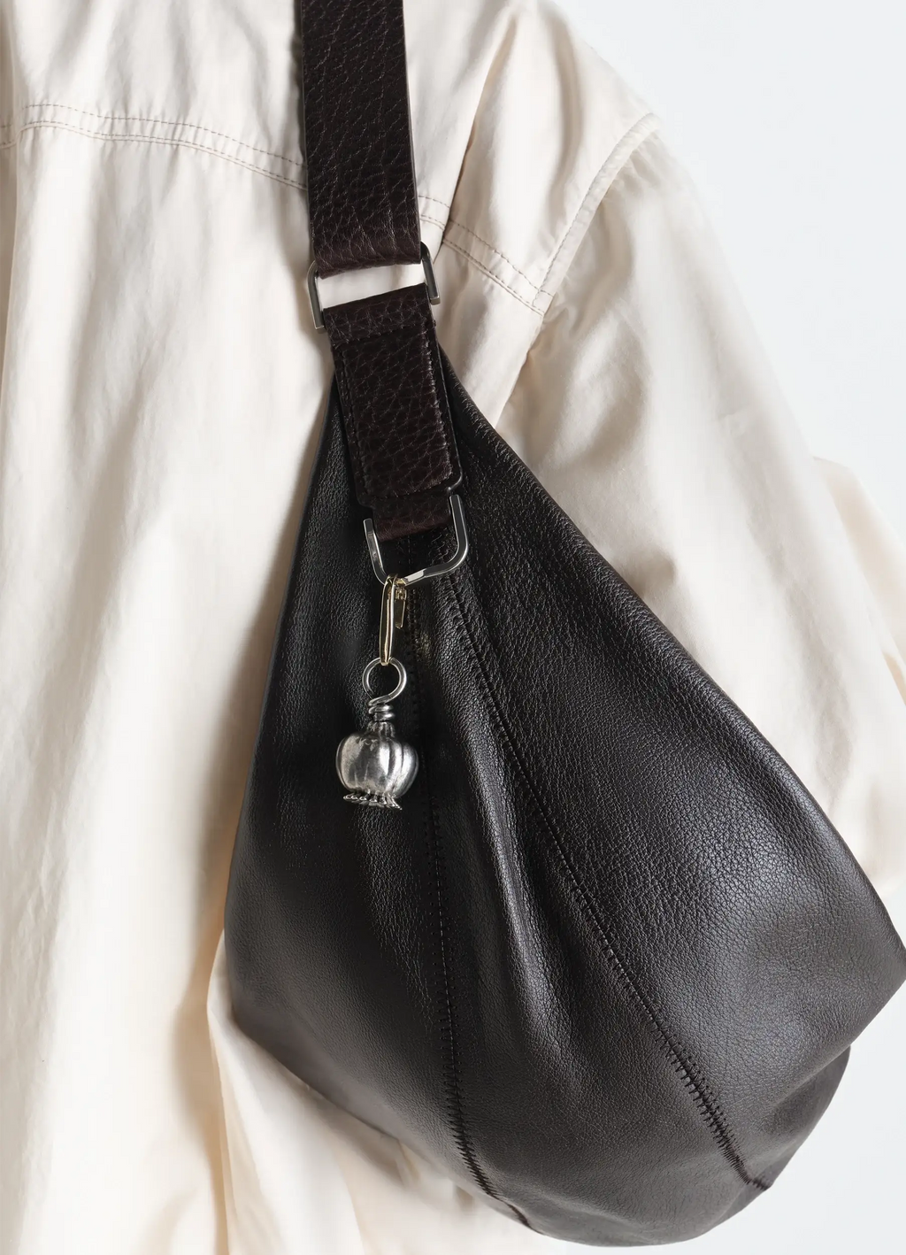 真鍮製マキシシスルバッグチャーム