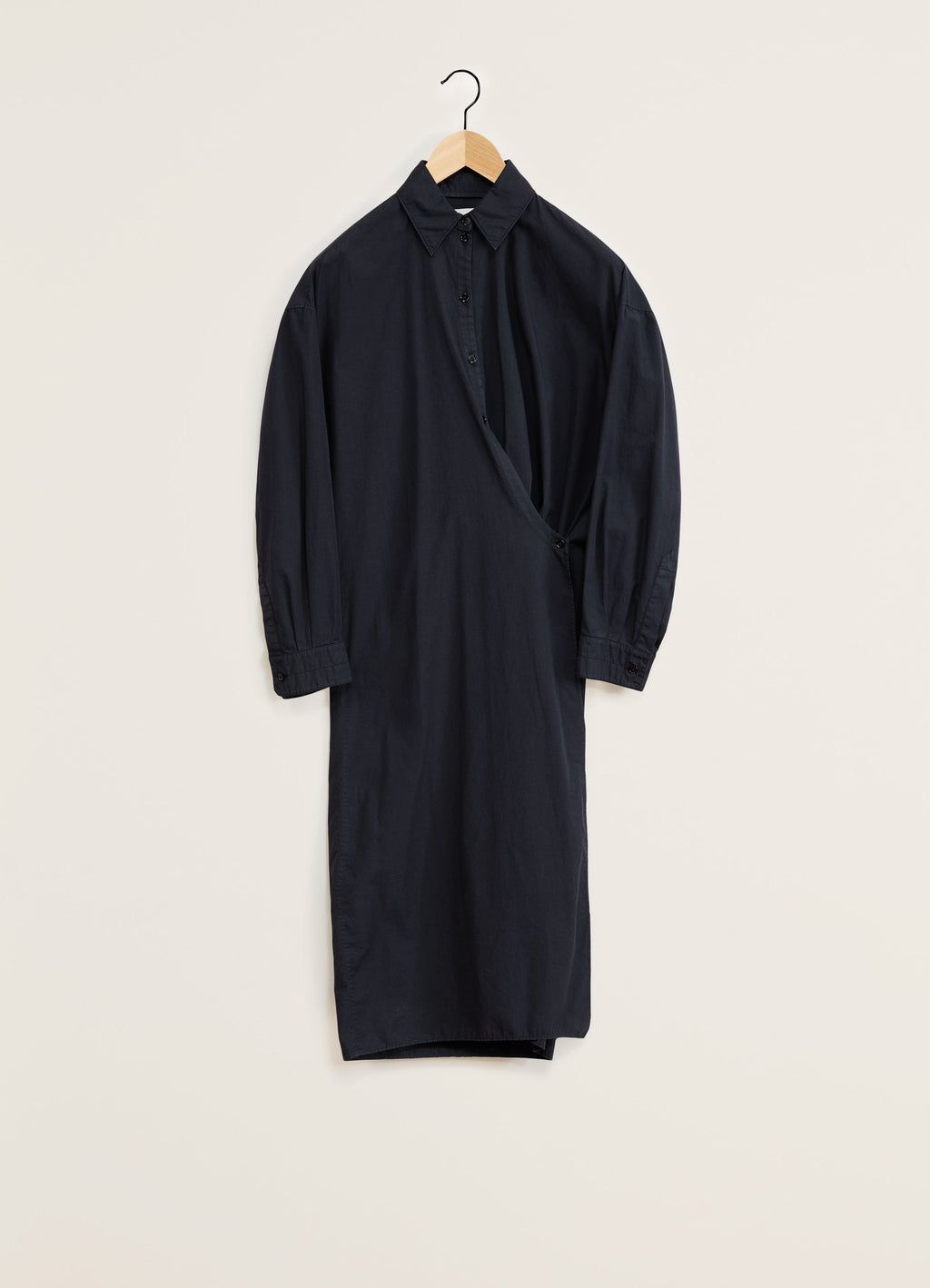 STRAIGHT COLLAR TWISTED DRESS