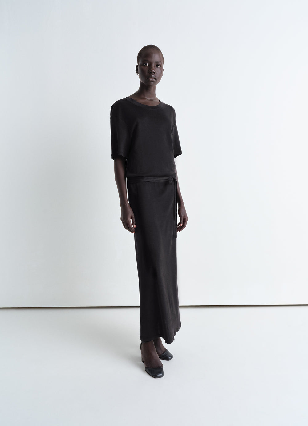 Lemaire Belted Rib T-shirt Dress in Cotton jersey rib, model shot, Front side view Loose ankle-length fit