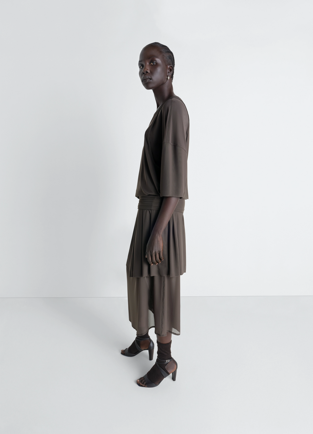 Double layer dress in mesh