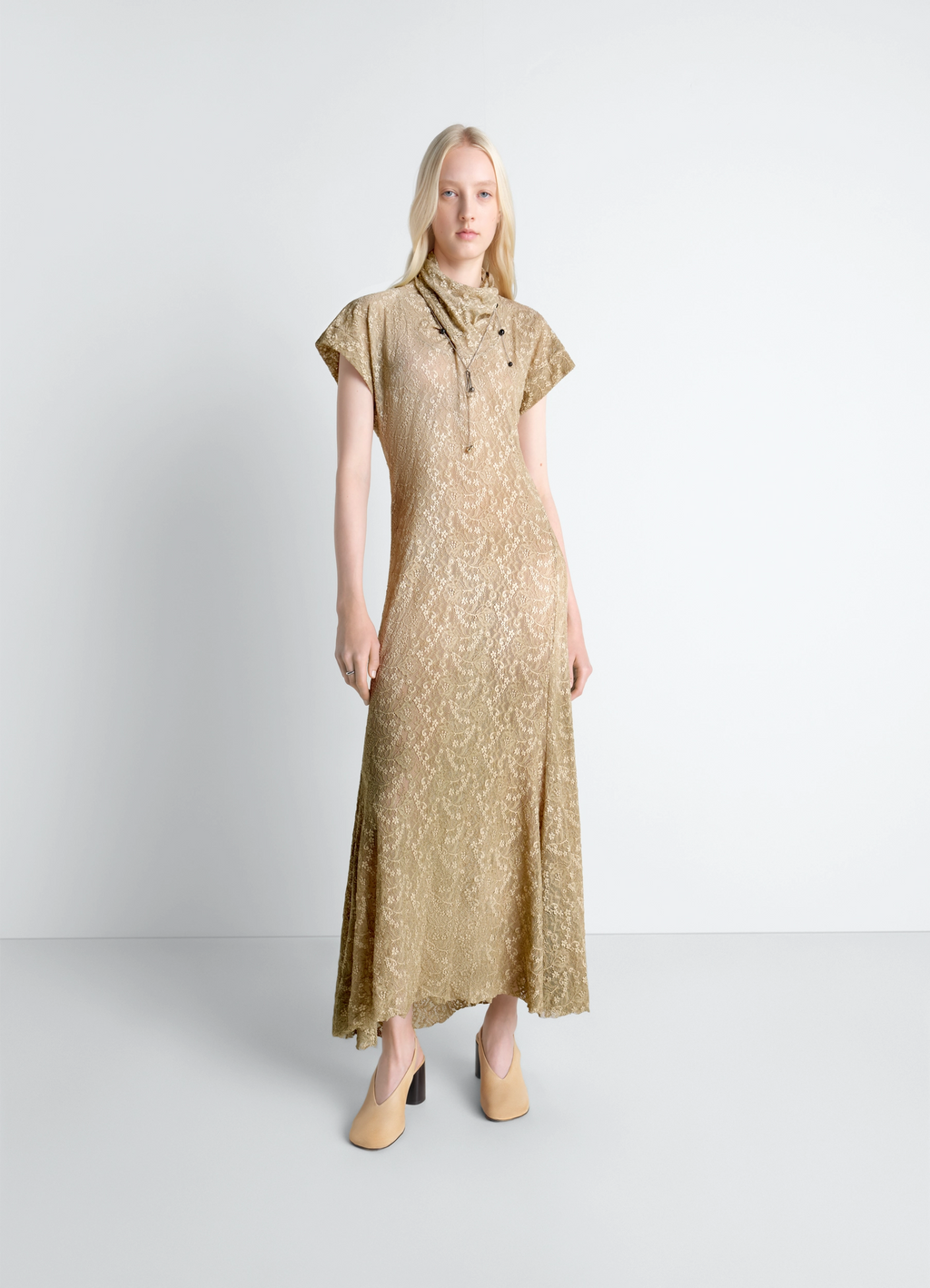 Long foulard dress in lace