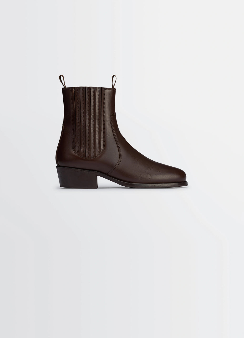 Chelsea boots in vegetable-tanned leather, product shot, side view ankle boots