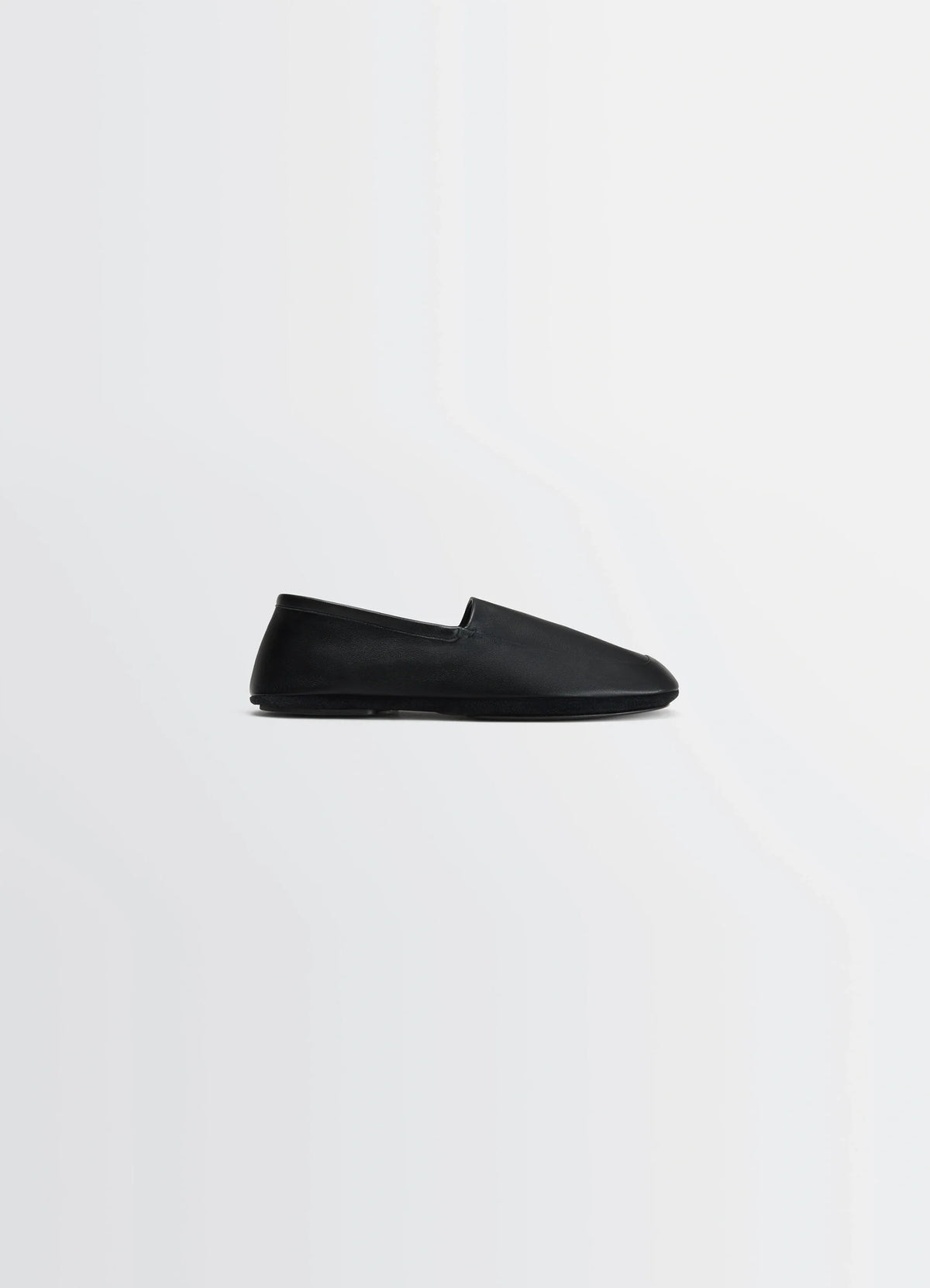 LWG Gold Indoor Slippers in Nappa Lamb Leather Black, product shot, side view smooth supple material