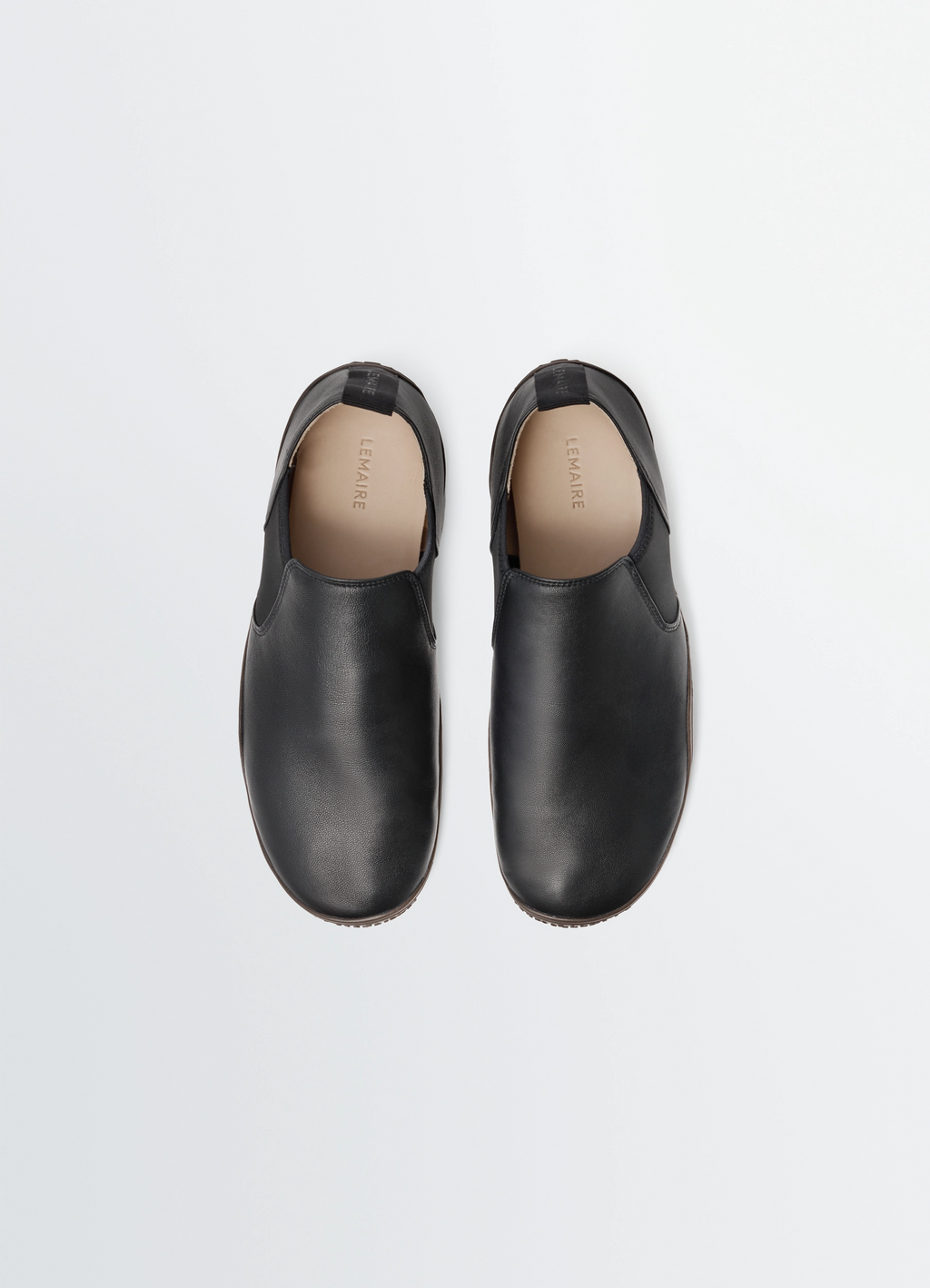 Vibram glove slip on in leather