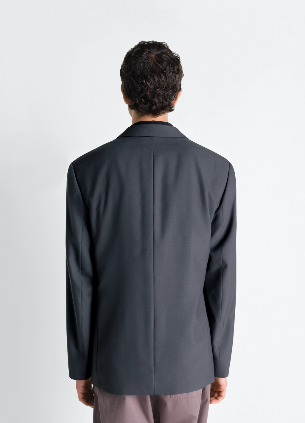 트로피컬 폴리울 소재의 더블 브레스트 테일러드 재킷