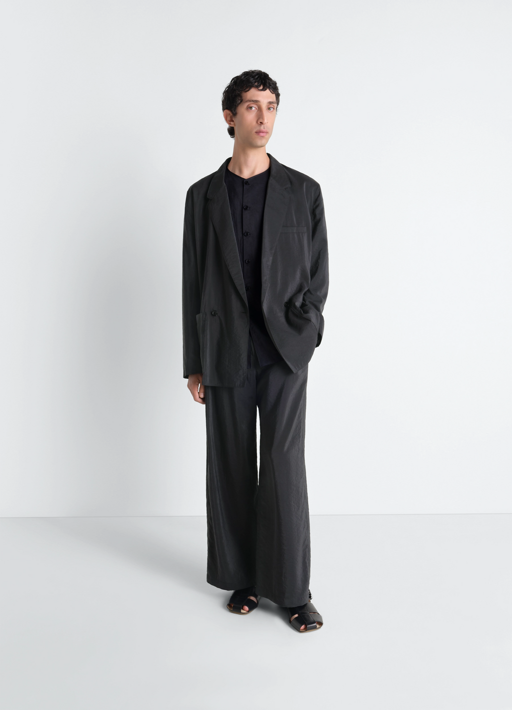 Soft double breasted jacket in dry silk