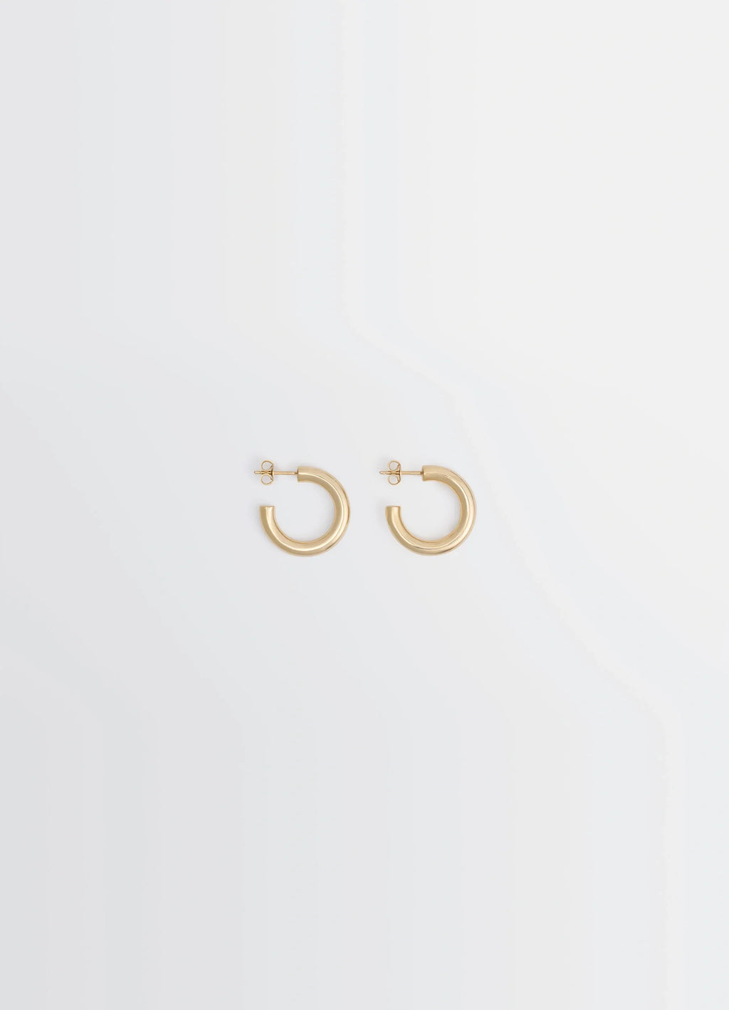 Classic hoops s in recycled gold-plated silver, product shot, front view small hoop earrings