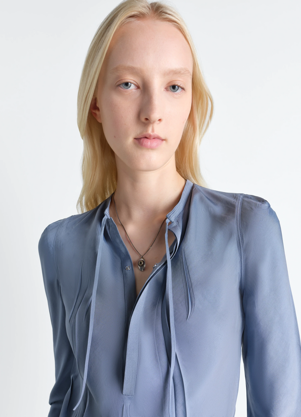 Cat eye pendant necklace