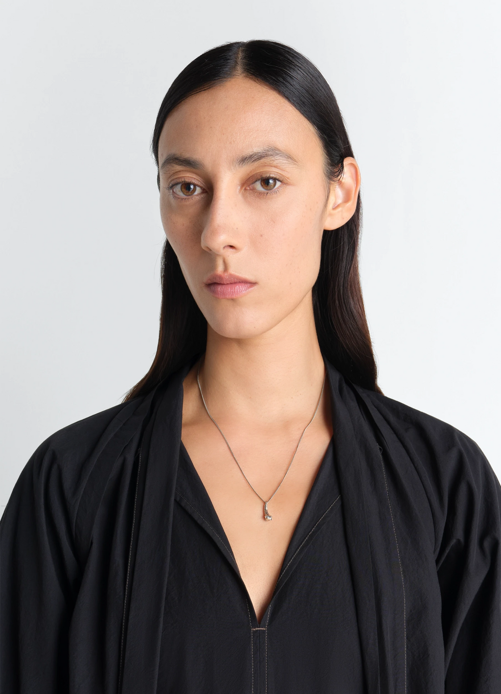 클로브 네크리스