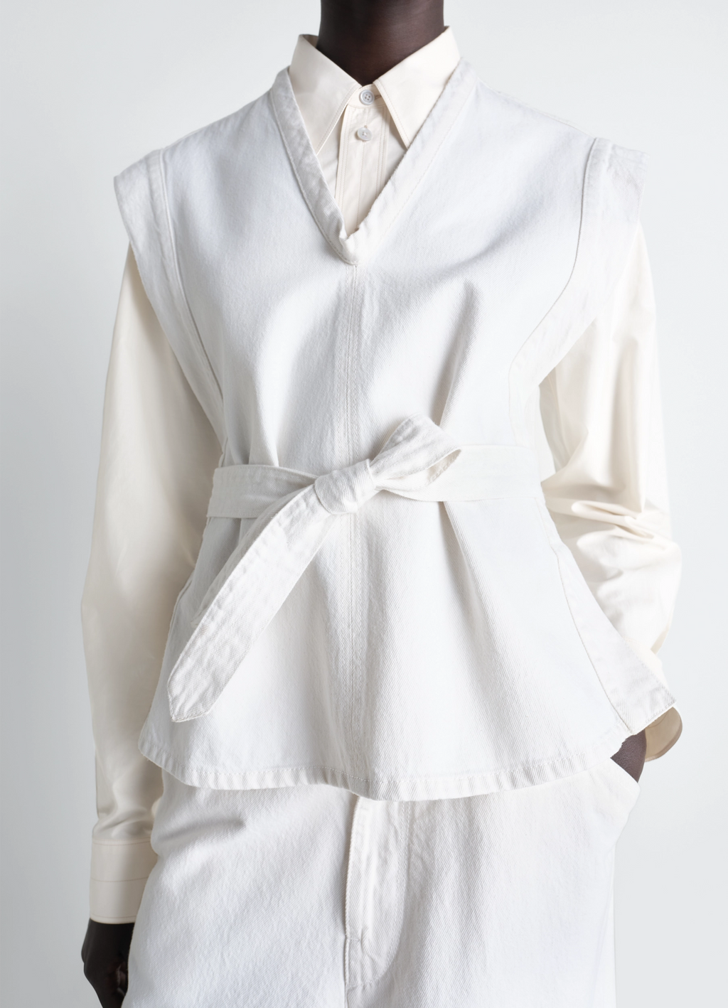 데님 소재의 제의