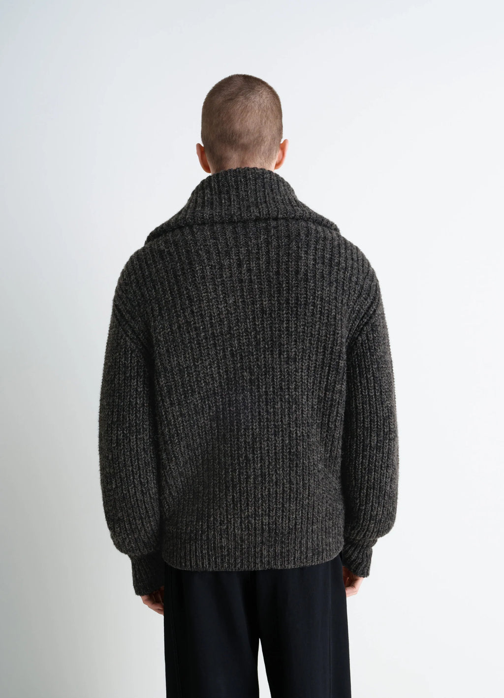 Crafted zip-up cardigan in heather alpaca yak wool, model shot, back view dense ribbed knit texture
