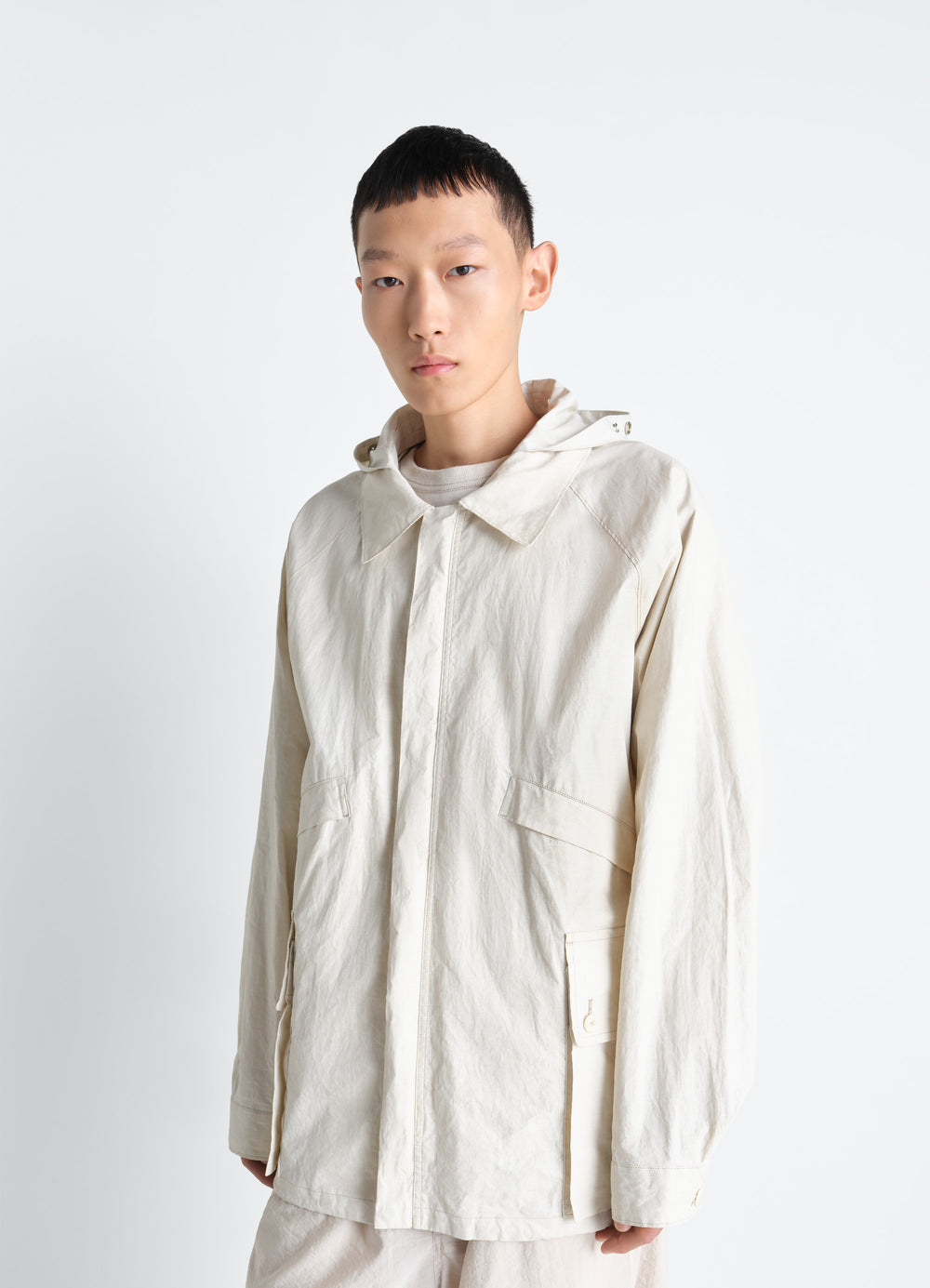 RAIN JACKET WITH DETACHABLE HOOD IN COATED TECHNICAL LINEN