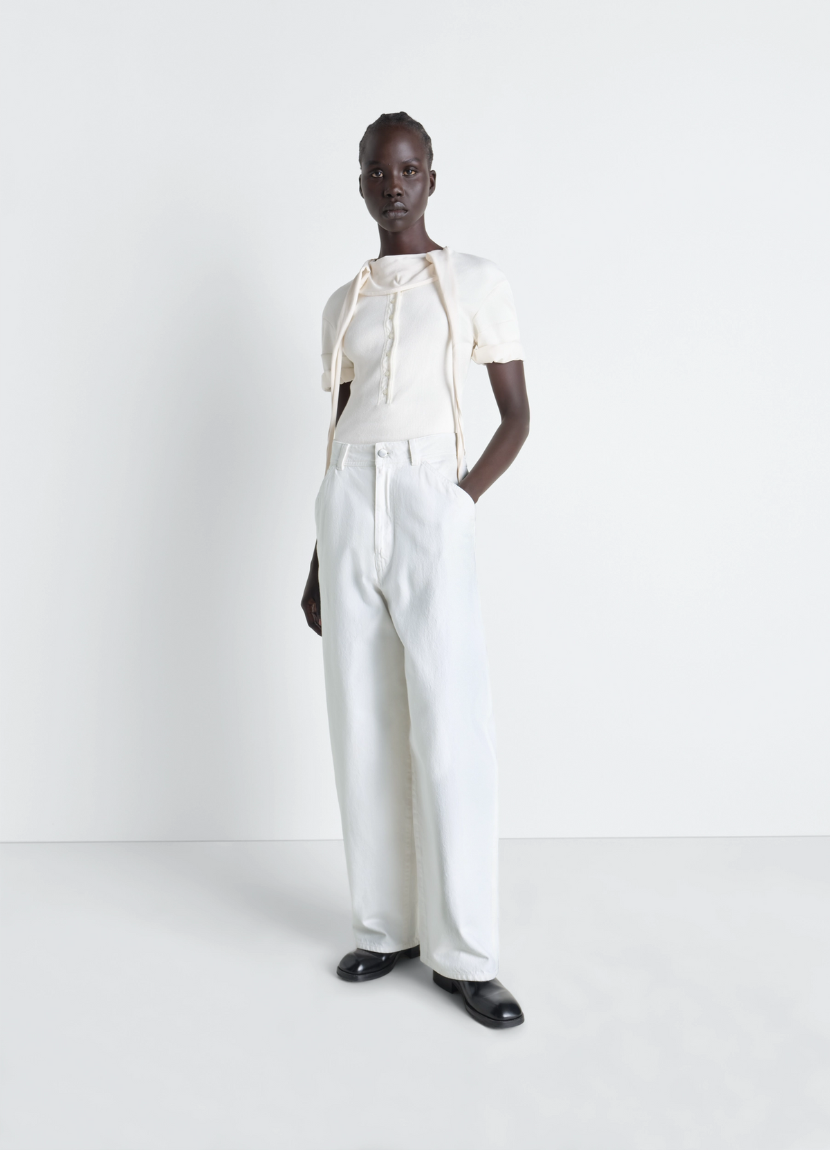 LARGE PANTS IN DENIM