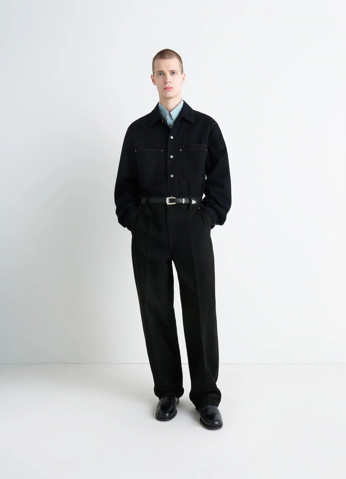 Lemaire Maxi Barrel Workwear Pants in Deep Black Thick Denim, model shot, Front view Oversized barrel-cut