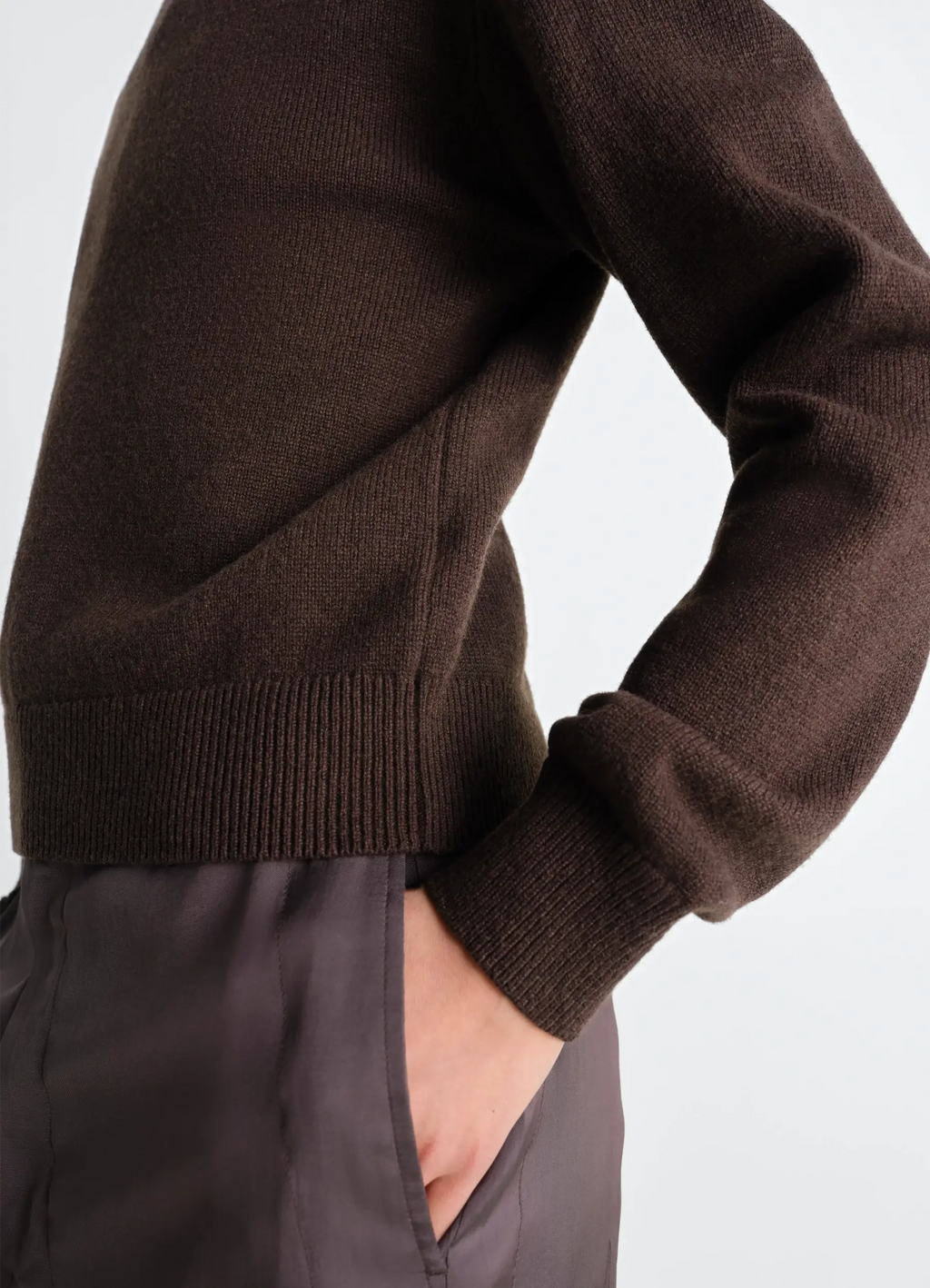 REVERSIBLE BUTTONED SWEATER IN CASHMERE WOOL