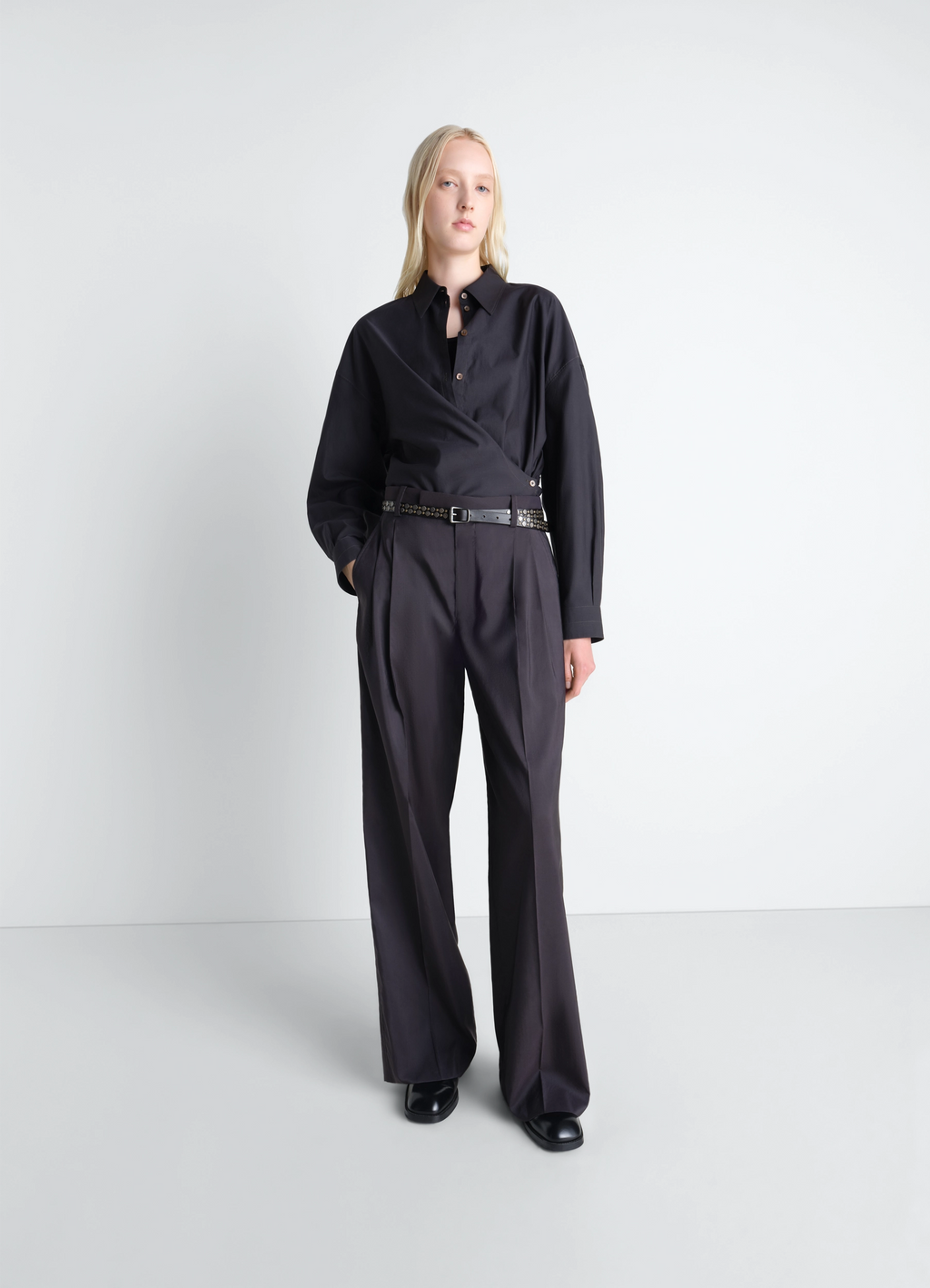 TWISTED HEMD MIT GERADEM KRAGEN