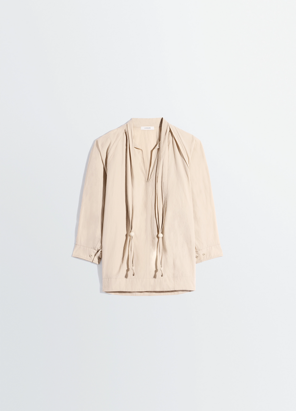 크레이프 코튼 소재의 스카프가 포함된 블라우스