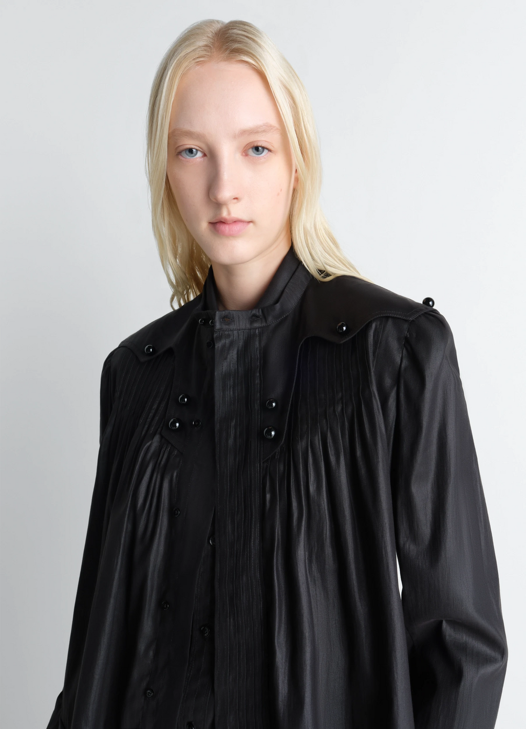 Plissierte bluse aus chintz-toile