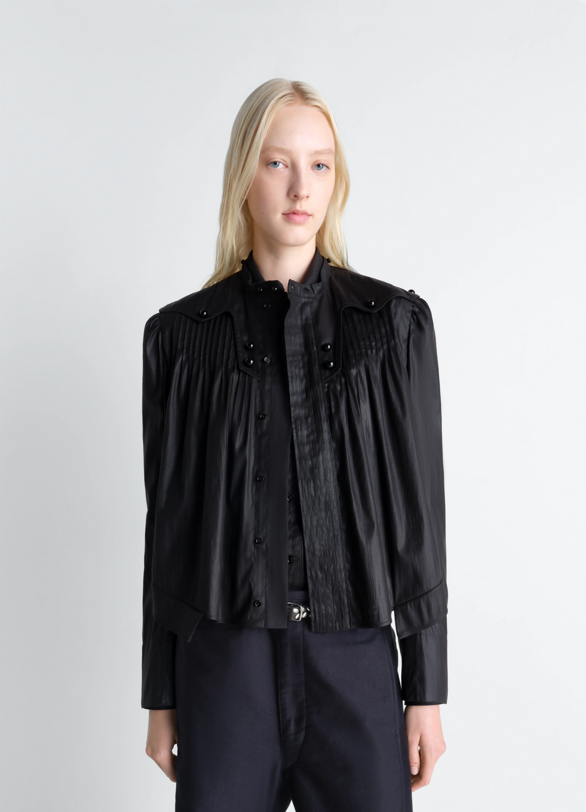 PLISSIERTE BLUSE AUS CHINTZ-TOILE