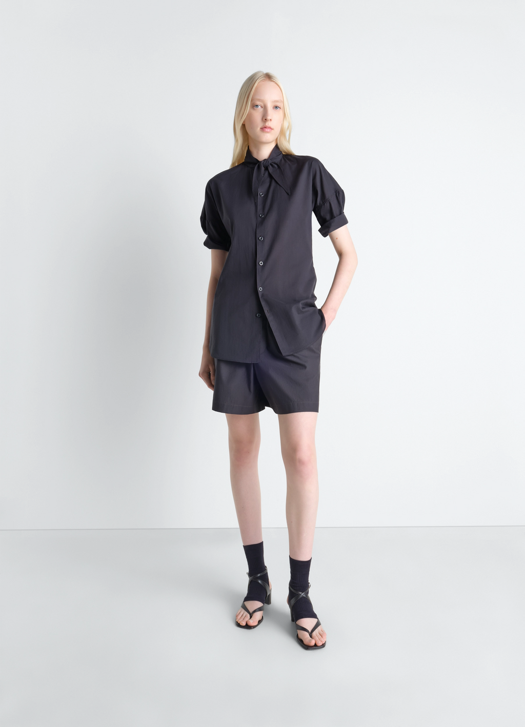 SHORT SLEEVE SHIRT WITH FOULARD IN WASHED COTTON MUSLIN
