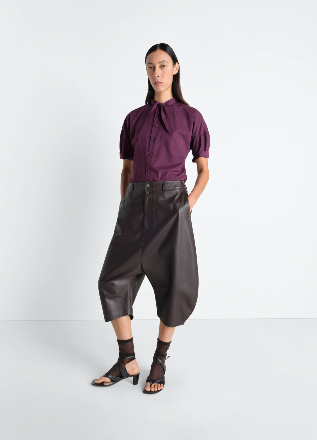 ショートスリーブ シャツ（フーラード付き）