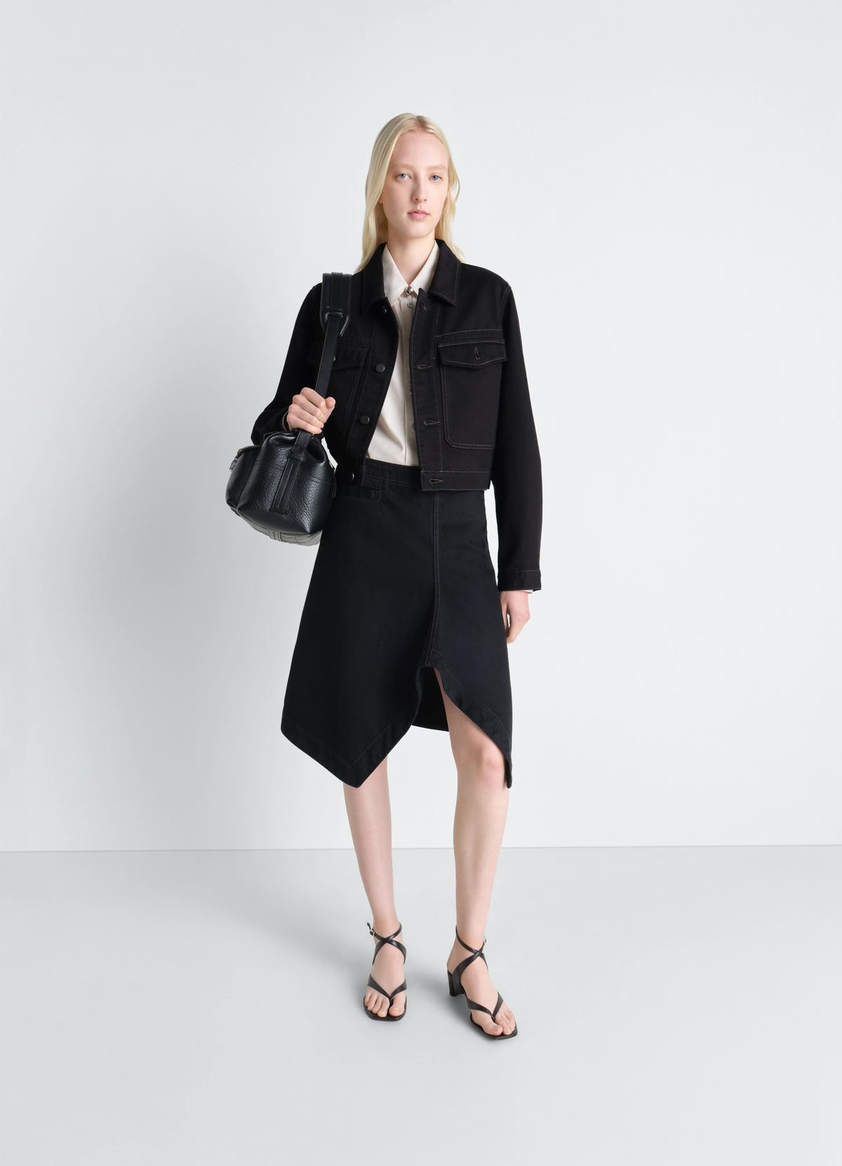 JUPE ASYMÉTRIQUE EN DENIM