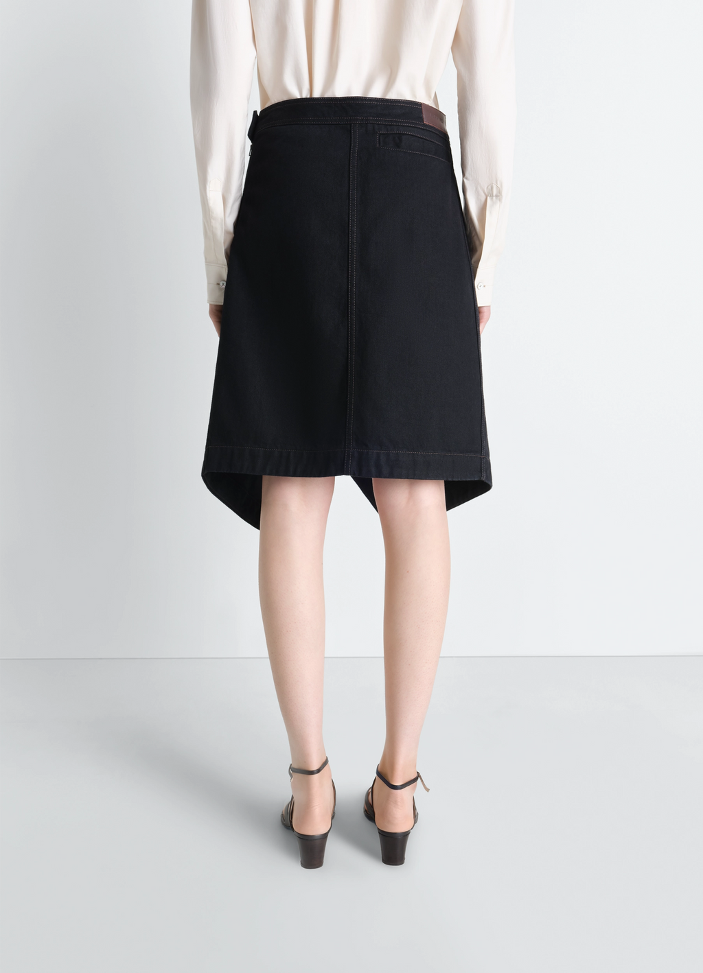 Jupe asymétrique en denim