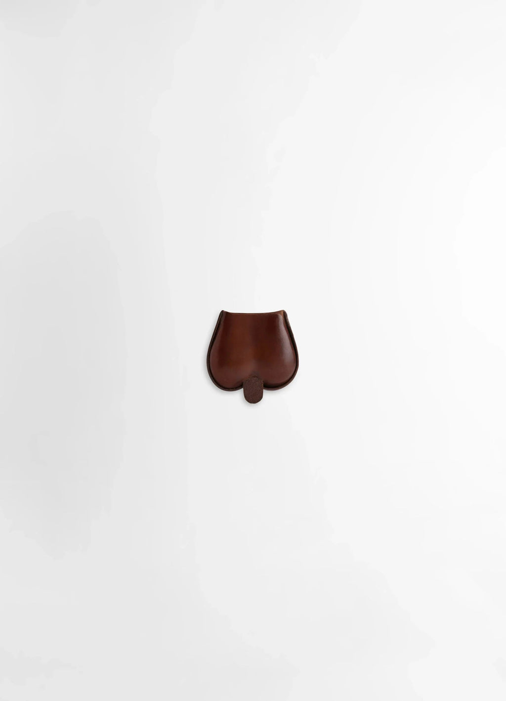 Carlos peñafiel breasts coin purse in smooth patina leather, product shot, back view rounded base