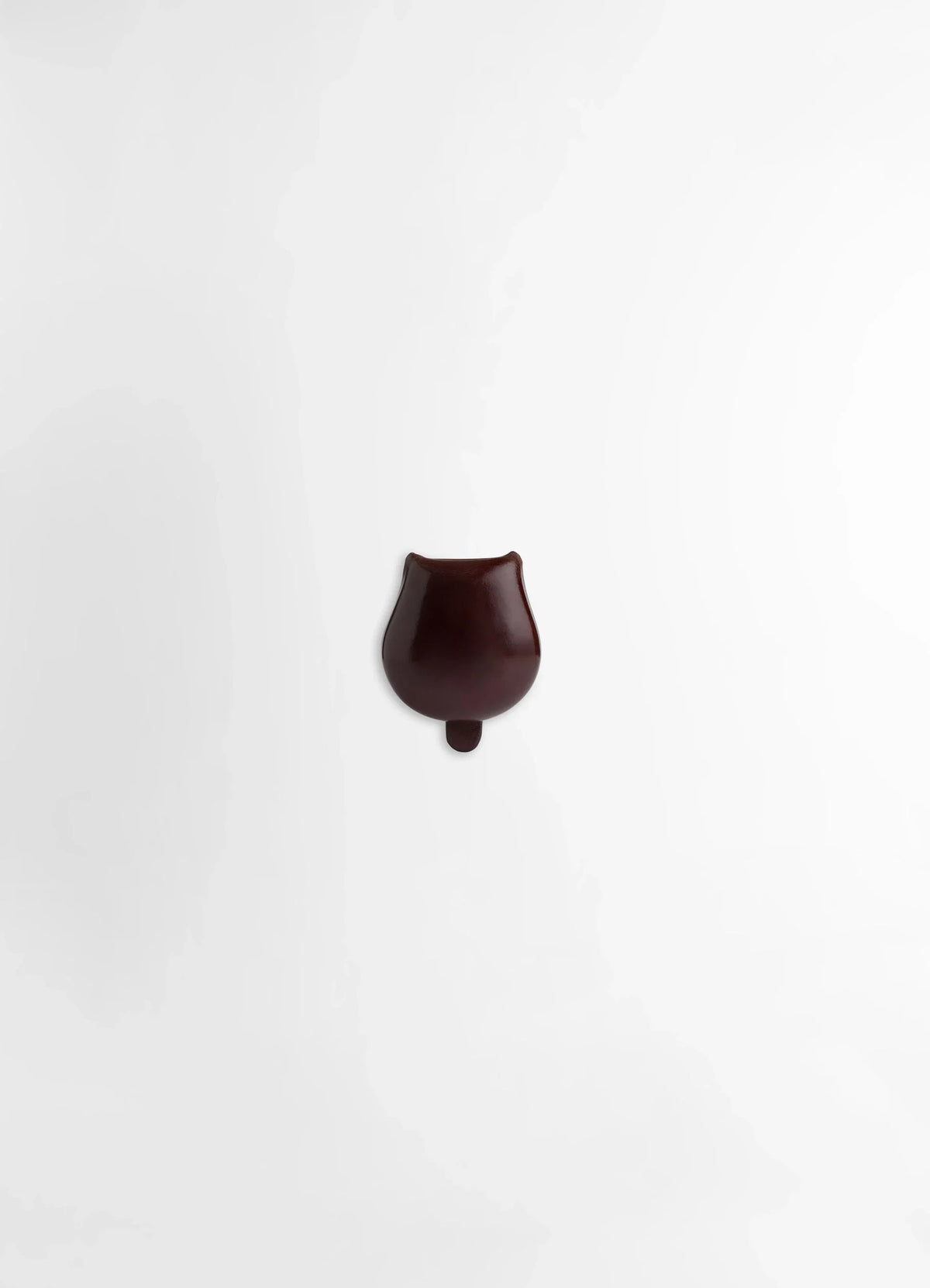 Carlos Peñafiel Castanet Coin Purse in Patina Leather, product shot, Front View Smooth Organic Shape