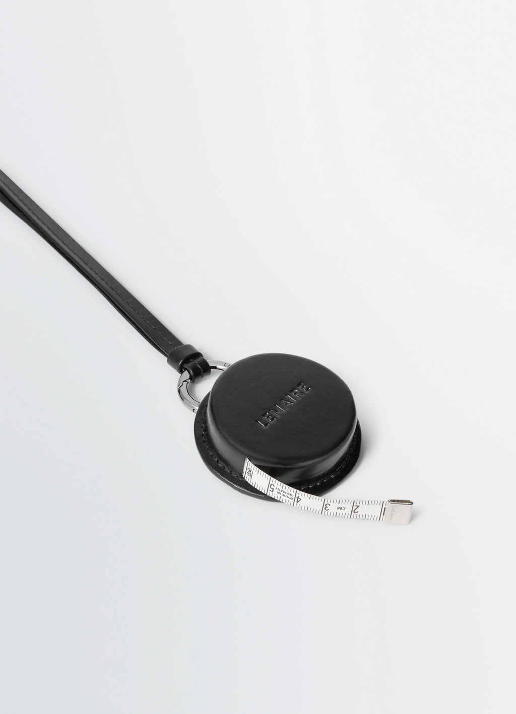 Geformte tape halskette