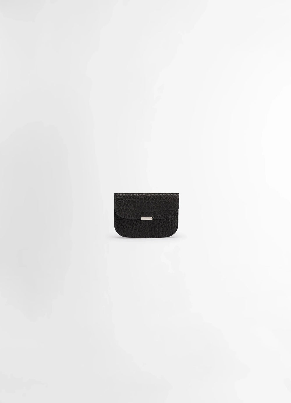 Lemaire Soft Tab Card Holder in Large Grained Cow Leather, product shot, Front view Snap closure detail