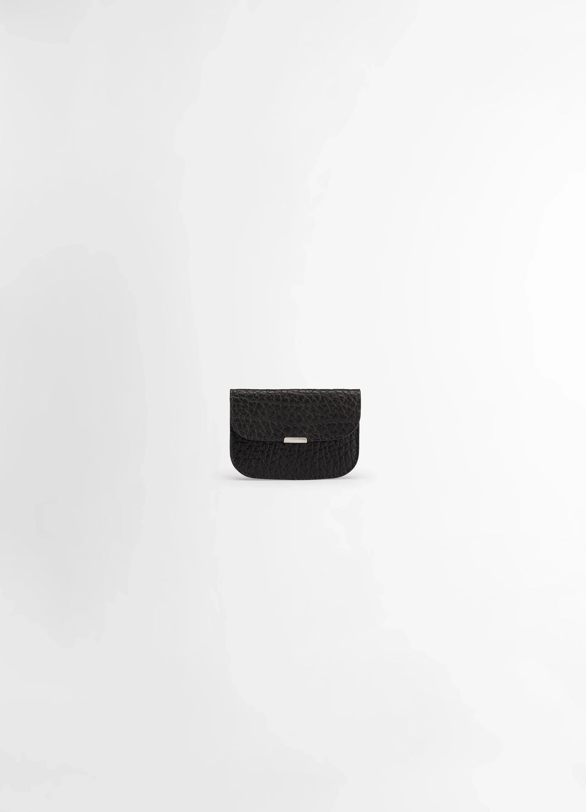 Lemaire Soft Tab Card Holder in Large Grained Cow Leather, product shot, Front view Snap closure detail