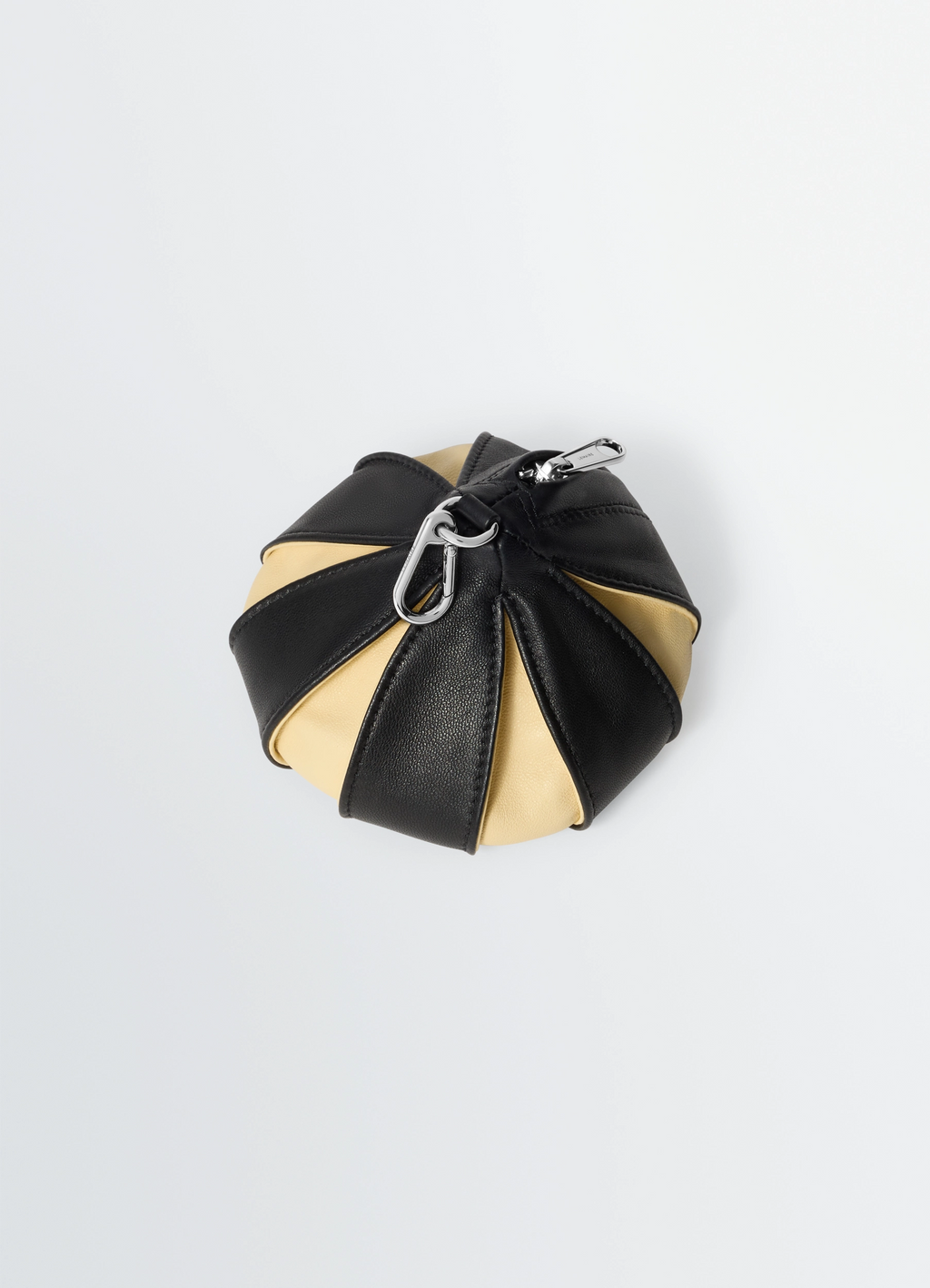 Ballon-taschenanhänger aus leder