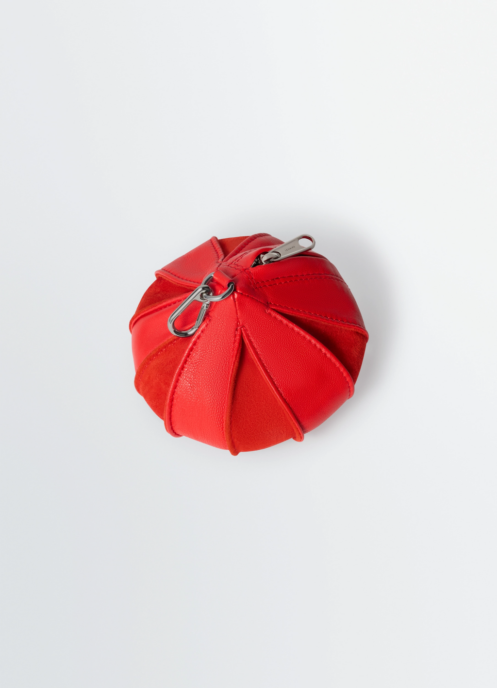 Charm de sac ballon en cuir