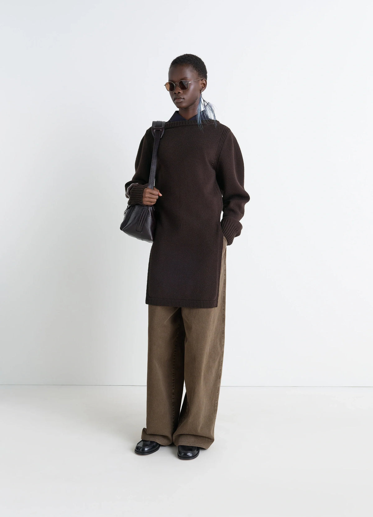 Sweater with Slits in Dark Brown Combed Wool, model shot, Front view Long slit design