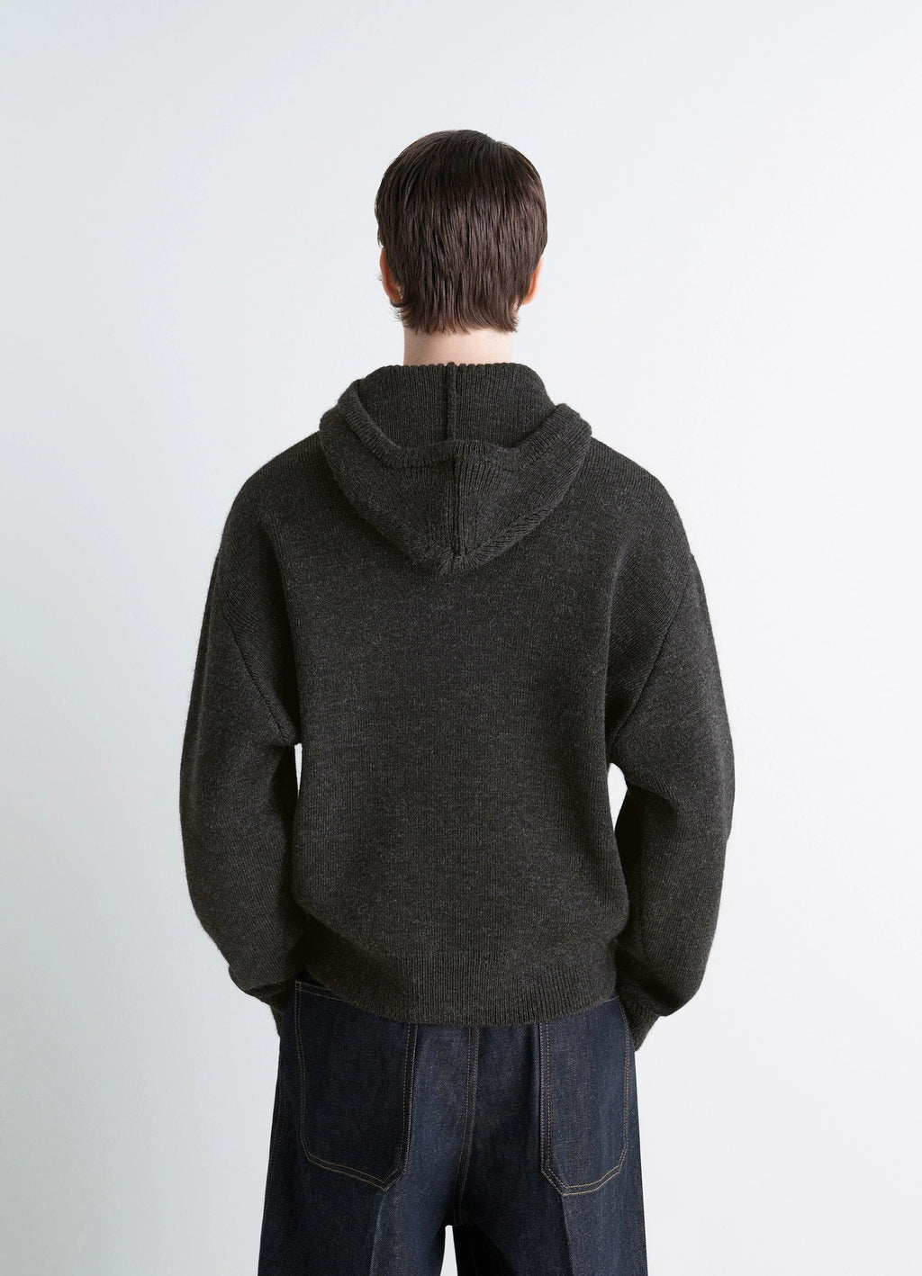 HOODED SWEATER