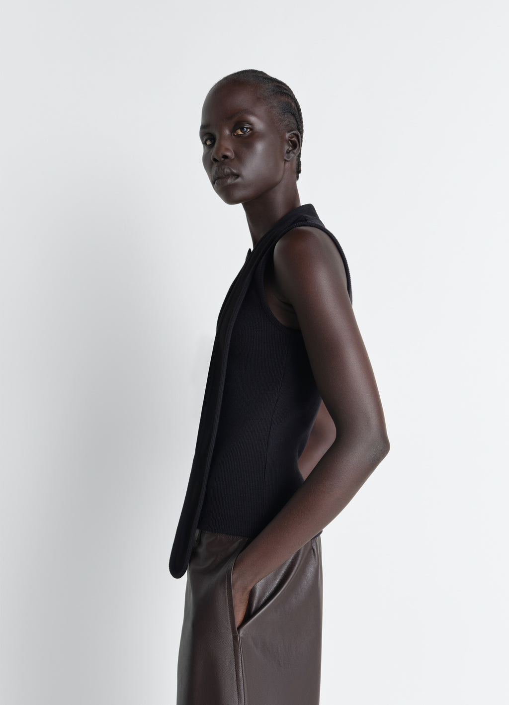 Haut ajusté asymétrique en jersey