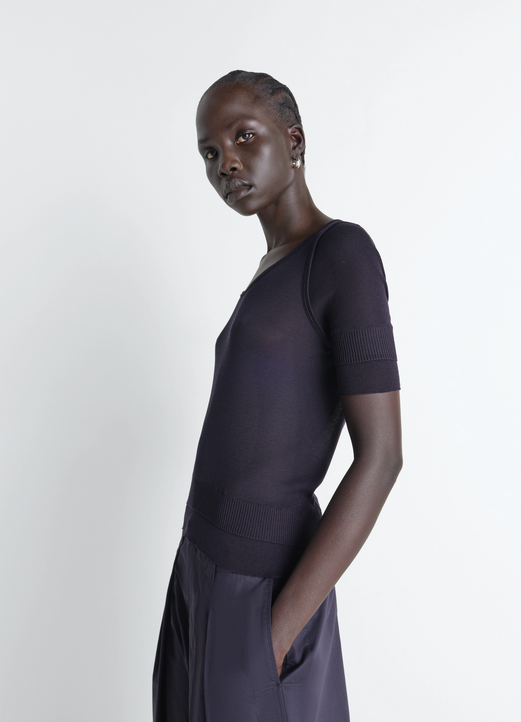 Seamless trompe l'oeil top in viscose silk